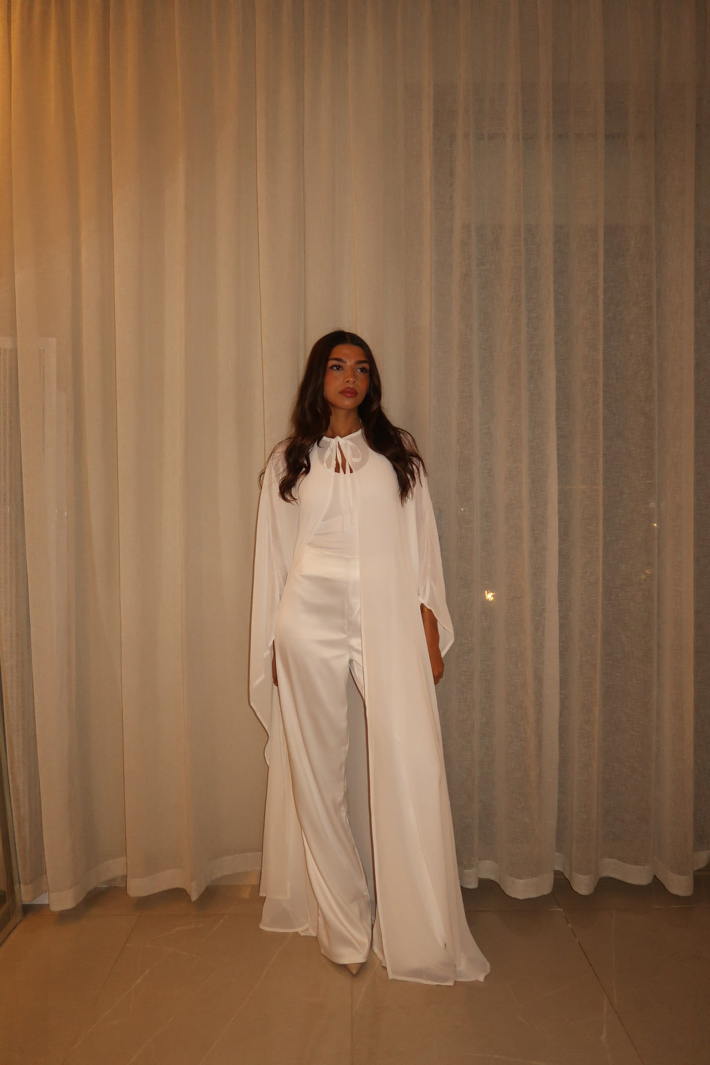 White Layal Cape Set (NEW)