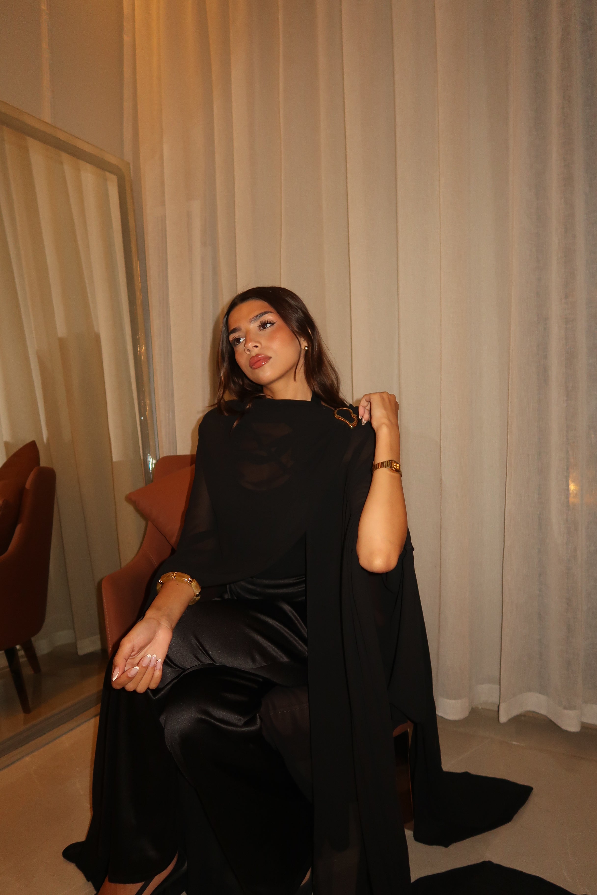 Black Layal Cape Set (NEW)